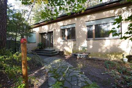 Hauptstadtmakler-Bezugsfreies Anwesen im Bungalowstil 7 zimmer