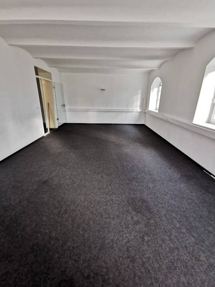 Büroräume am Ostbahnhof - All-In: Parken, Reinigung, Strom, Konferenz - All-in-Miete
