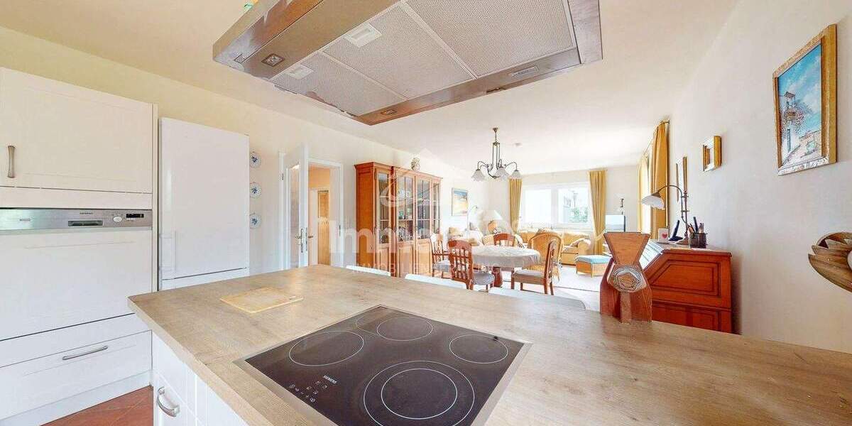 Mehrfamilienhaus, Wohnhaus Potsdam Groß Glienicke - 7 Zimmer, 228 m&sup2;, 790.000&euro; | Angebot:24885067