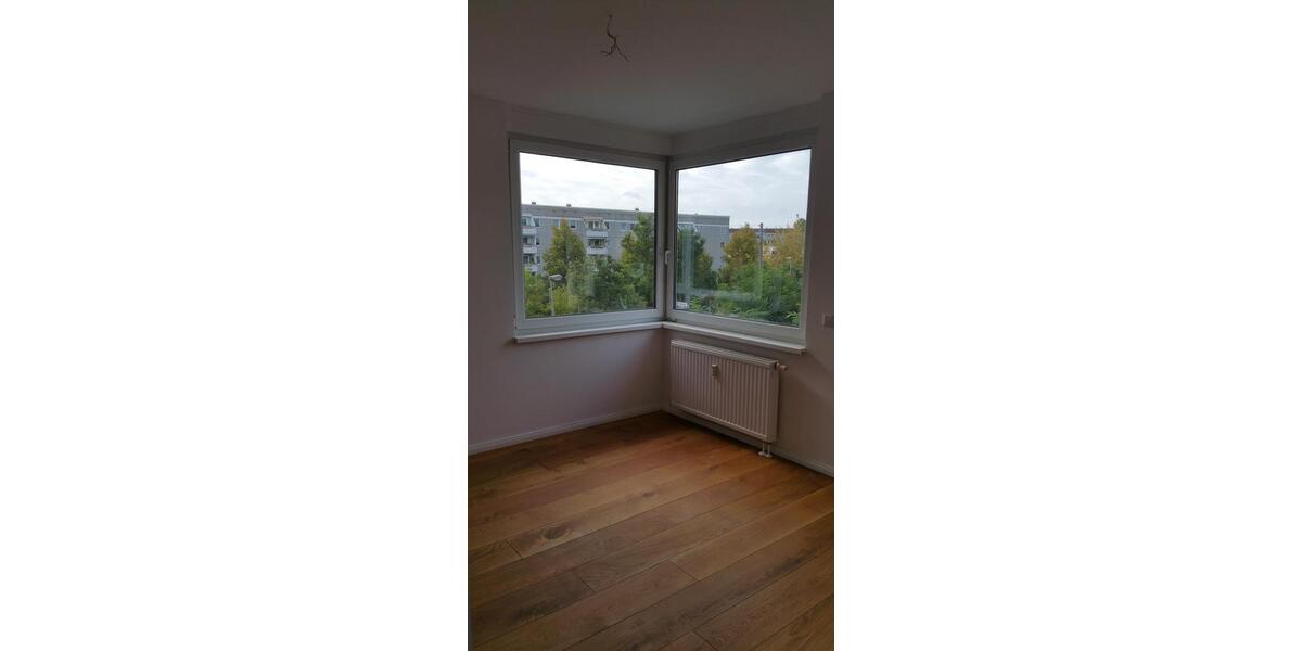 Terrassenwohnung Berlin Marzahn-Hellersdorf - 3 Zimmer, 110 m&sup2;, 1.300&euro; | Angebot:26234477