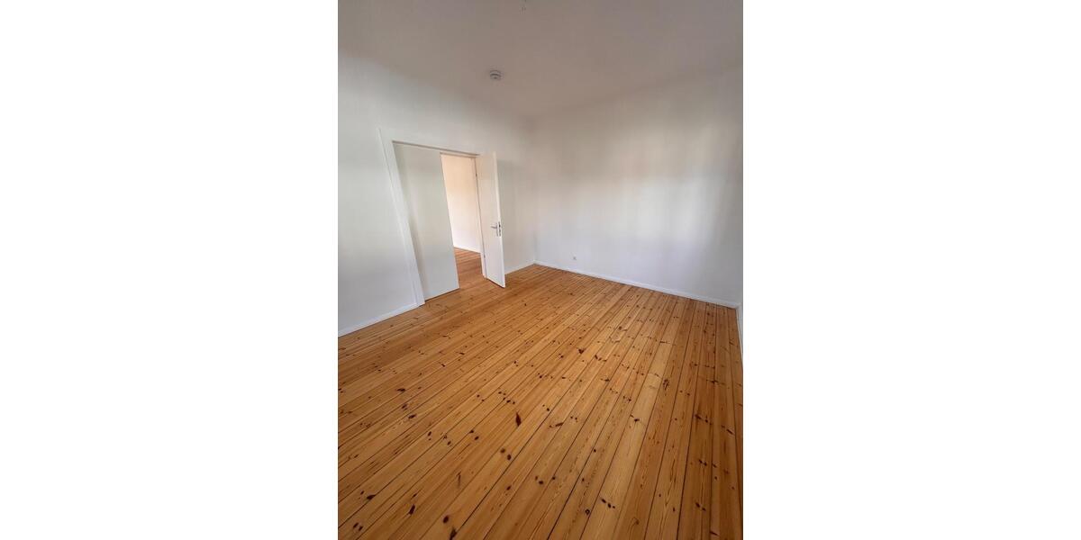 Hochparterre Zeuthen - 4.5 Zimmer, 107 m&sup2;, 1.370&euro; | Angebot:26396794