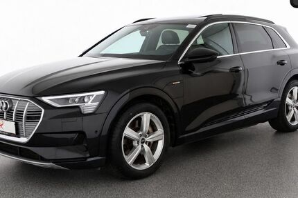 Audi e-tron 41.108 km 37.880 &euro; Berlin 12103