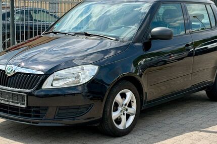 Skoda Fabia 180.133 km 2.690 &euro; Blankenfelde-Mahlow 15827