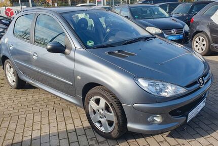 Peugeot 206 156.000 km 3.490 &euro; Berlin 12681