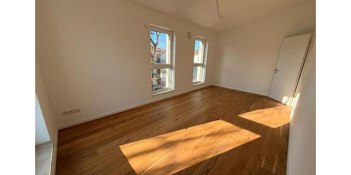 Einfamilienhaus Königs Wusterhausen - 4 Zimmer, 104 m&sup2;, 1.600&euro; | Angebot:24611774