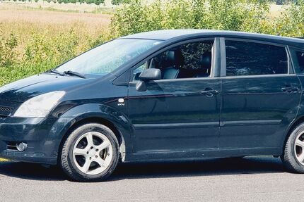 Toyota Corolla Verso 189.787 km 3.450 &euro; Berlin 13629