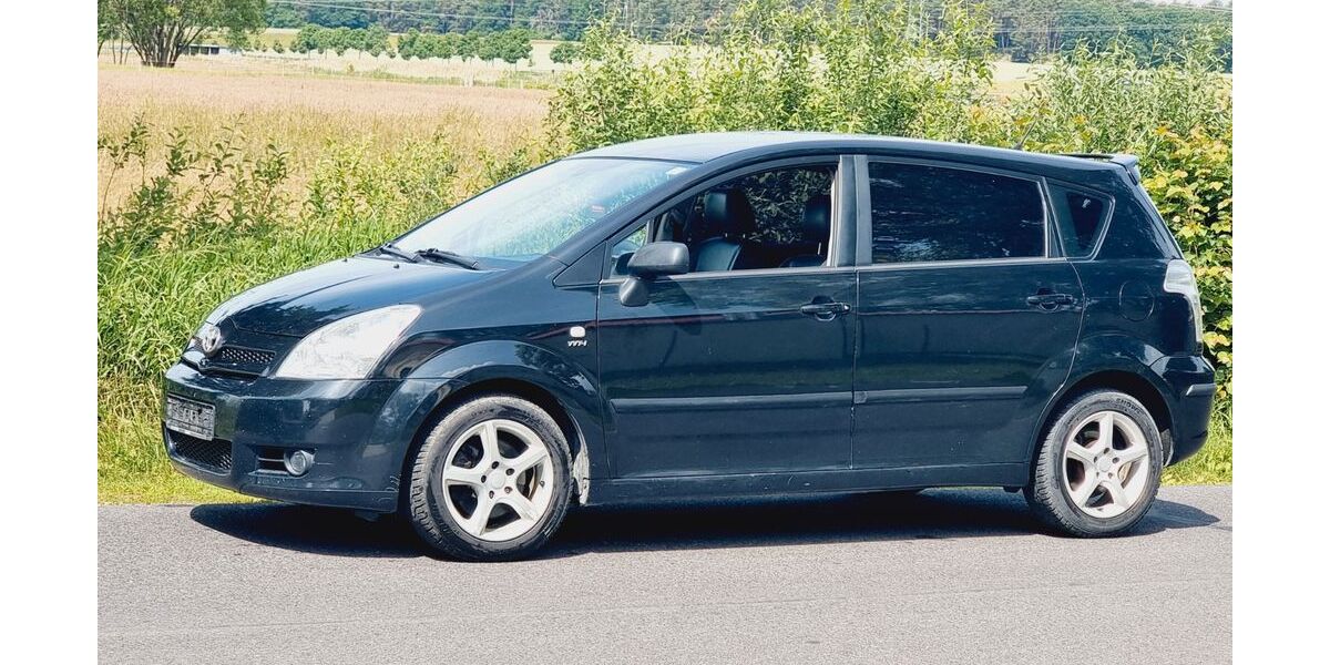Toyota Corolla Verso 189.787 km 3.450 &euro; Berlin 13629