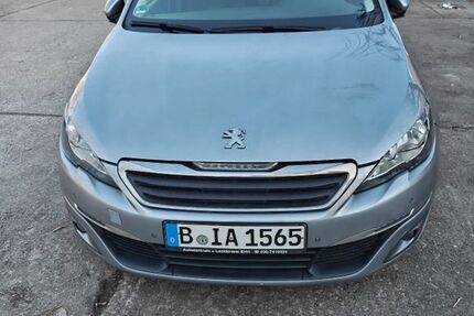 Peugeot 308 212.000 km 4.050 &euro; Berlin 12351