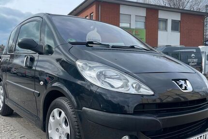Peugeot 1007 106.000 km 3.490 &euro; Berlin 10551