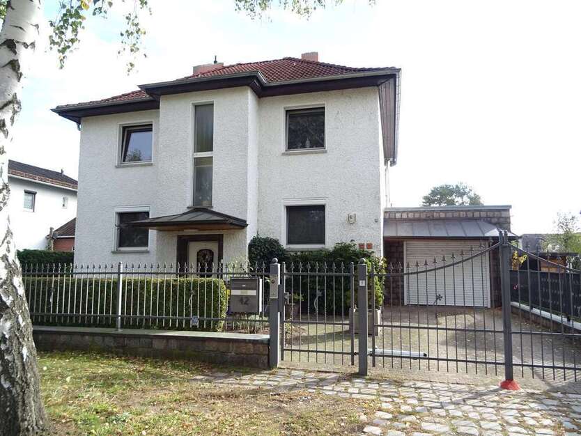 Haus zum Kaufen in Berlin 790.000 € 191 m²