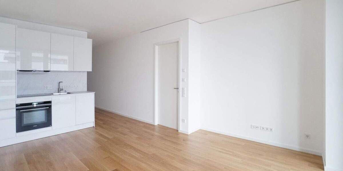 Etagenwohnung Berlin Mitte - 2 Zimmer, 54 m&sup2;, 1.600&euro; | Angebot:25748300