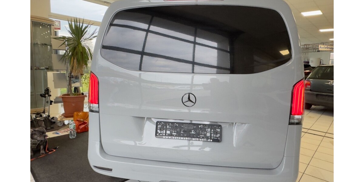 Mercedes-Benz Vito 114 CDI 15.651 km 41.990 &euro; Berlin 10178