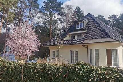 Haus Falkensee - 6 Zimmer, 261 m&sup2;, 850.000&euro; | Angebot:27007644