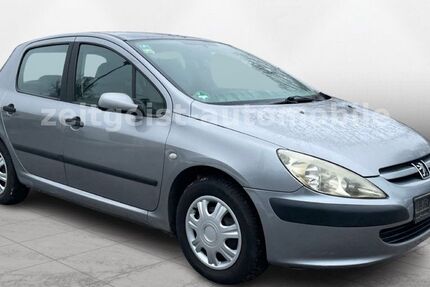 Peugeot 307 235.000 km 1.485 &euro; Potsdam 14480
