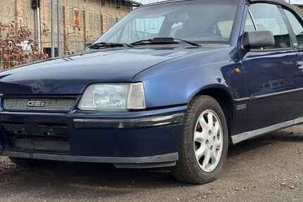 Opel Kadett 150.000 km 1.850 &euro; Berlin 13599