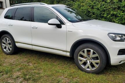 VW Touareg 174.500 km 15.900 &euro; Berlin 14167