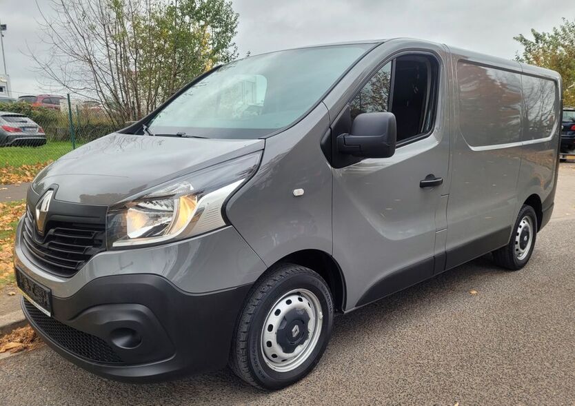 Renault Trafic 211.000 km 8.500 € Mittenwalde 15749