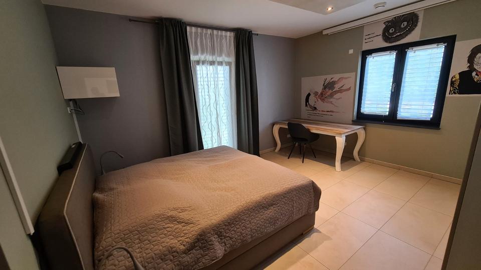 Einfamilienhaus Berlin Treptow-Köpenick - 7 Zimmer, 280 m&sup2;, 1.469.000&euro; | Angebot:26033220