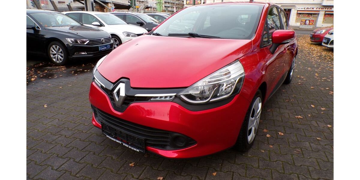 Renault Clio 95.000 km 8.590 &euro; Berlin 12347