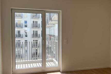 Wohnung zum Mieten in Berlin 1.377,90 € 76.55 m² 3 zimmer