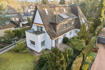 Haus Berlin Frohnau - 8 Zimmer, 303 m&sup2;, 1.390.000&euro; | Angebot:25712047