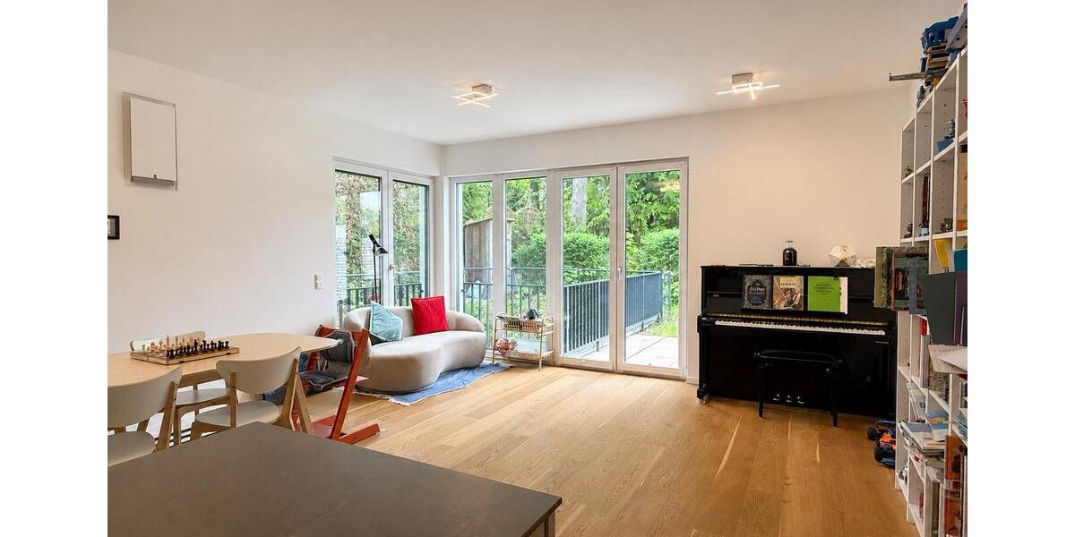 Maisonettenwohnung Kleinmachnow - 4 Zimmer, 135 m&sup2;, 2.200&euro; | Angebot:26578380