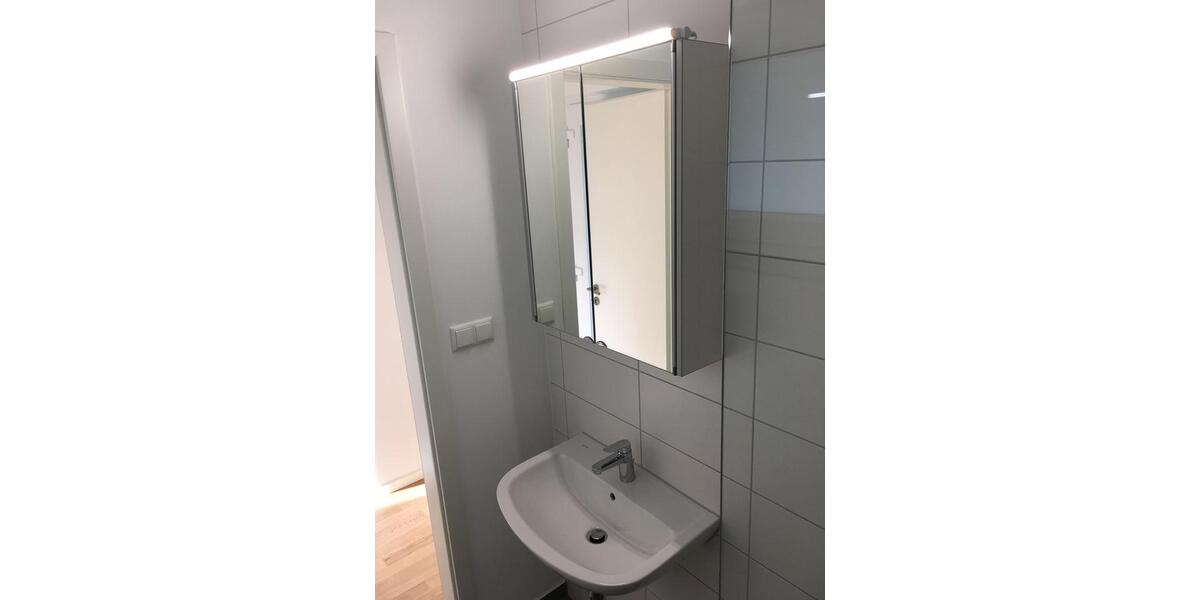 Dachgeschoßwohnung Berlin Rummelsburg - 1 Zimmer, 20 m&sup2;, 664&euro; | Angebot:24616896