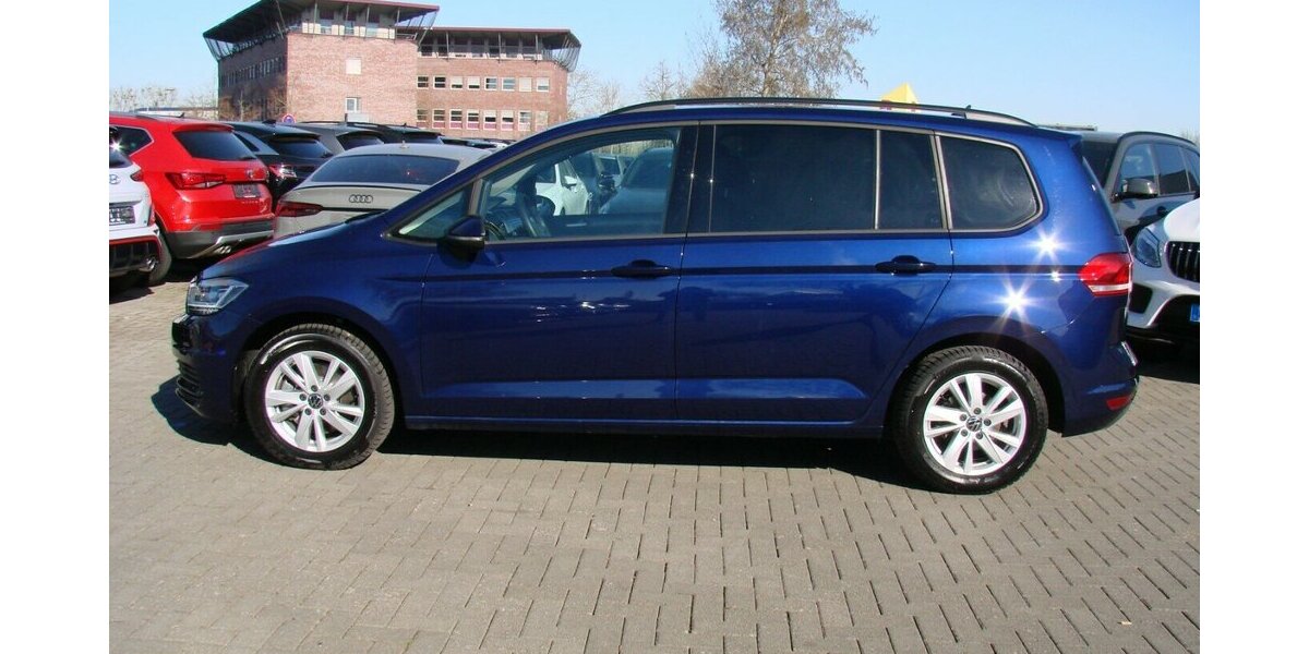 VW Touran 1.5TSI Comfortline 7-Sitzer ACC Standheizun 18.601 km 31.980 &euro; Falkensee 14612