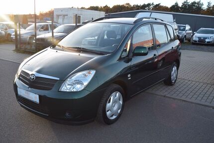 Toyota Corolla Verso 73.600 km 3.999 &euro; Wildau 15745