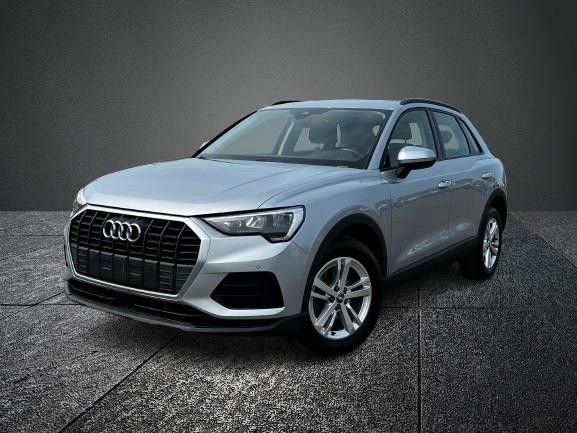 Audi Q3 147.000 km 18.990 € Blankenfelde-Mahlow 15831
