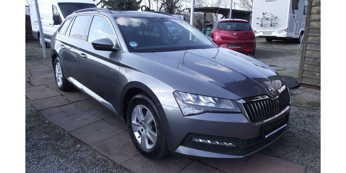 Skoda Superb 150.000 km 18.500 &euro; Vogelsdorf 15370