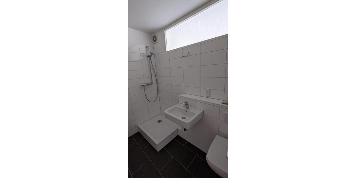 Etagenwohnung Berlin Spandau - 1 Zimmer, 40 m&sup2;, 1.000&euro; | Angebot:26321514