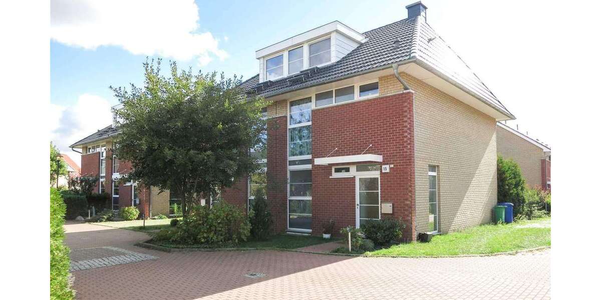 Haus zum Mieten in Königs Wusterhausen 1.656,20 € 118.3 m² 5 zimmer