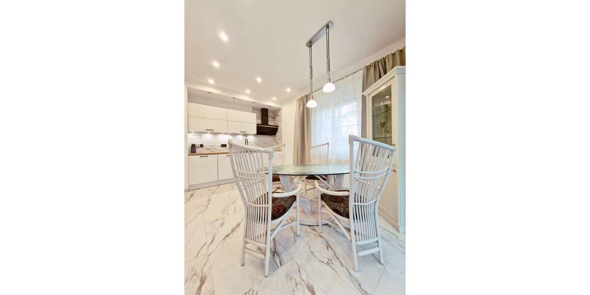 Etagenwohnung Berlin Mahlsdorf - 5 Zimmer, 130 m&sup2;, 1.890&euro; | Angebot:24736289