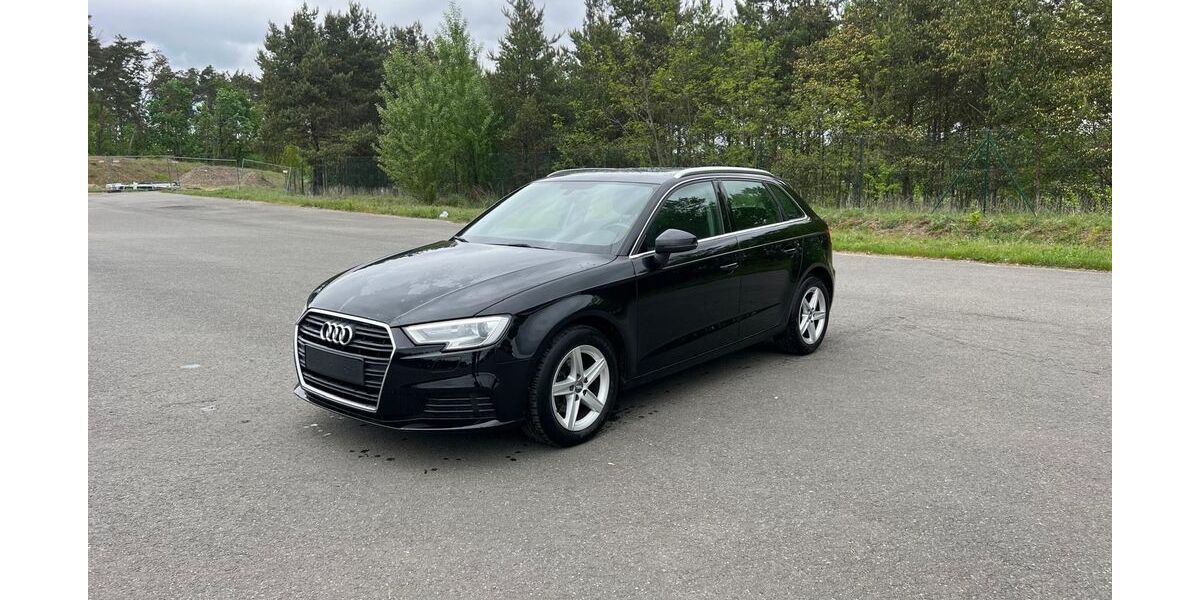 Audi A3 141.000 km 11.300 &euro; Berlin 12347