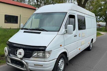 Mercedes-Benz Sprinter 179.887 km 5.600 &euro; Berlin 13629