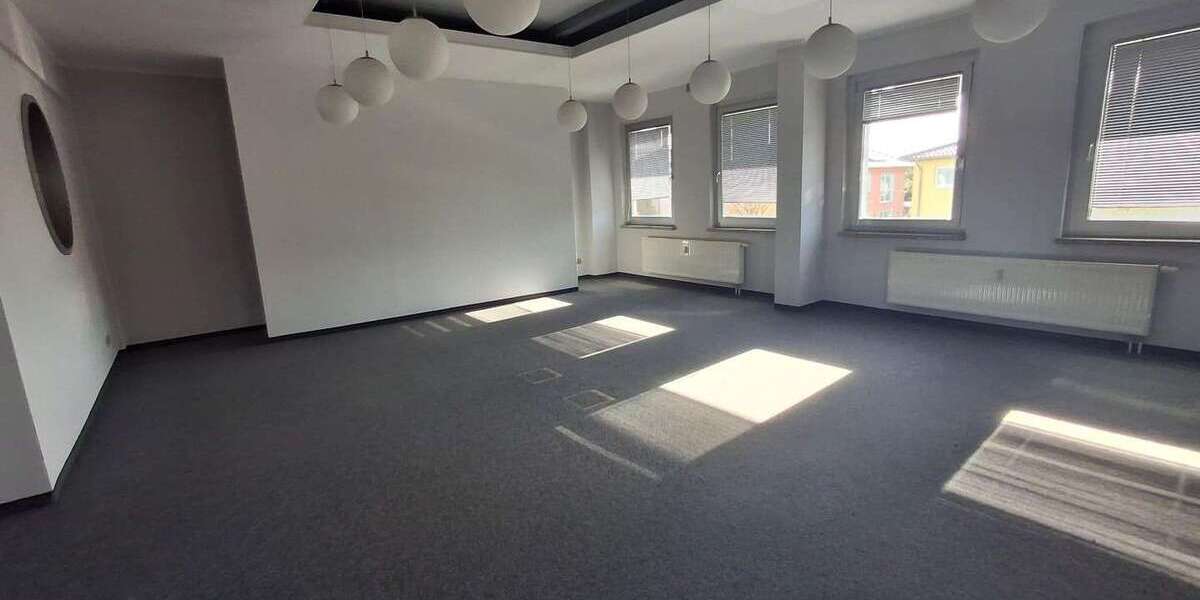 Büro in Hoppegarten 450 € 30 m² zimmer