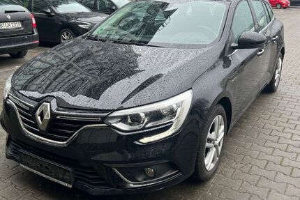 Renault Megane 130.800 km 10.990 € Berlin 12277
