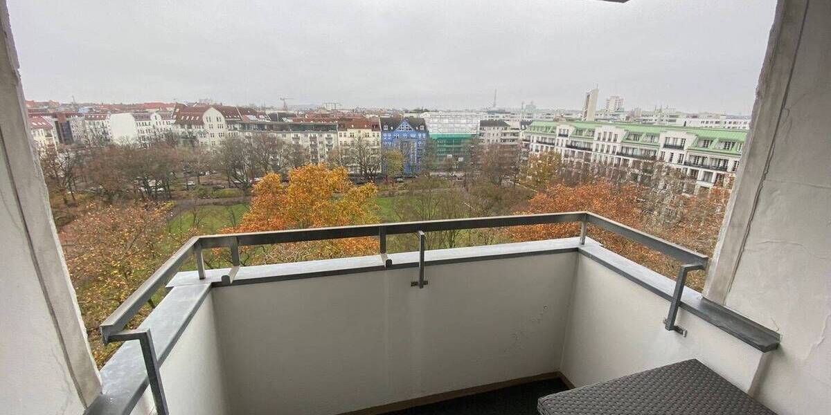 Nähe Adenauerplatz-U7 Top City-Wohnung mit Lift und 2 Balkone (möbliert) 2 zimmer