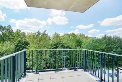 Wohnung Berlin Siemensstadt - 3 Zimmer, 96 m&sup2;, 1.595&euro; | Angebot:24916808