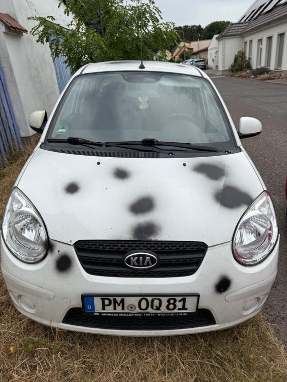 Kia Picanto 140.000 km 999 € Berlin 10629