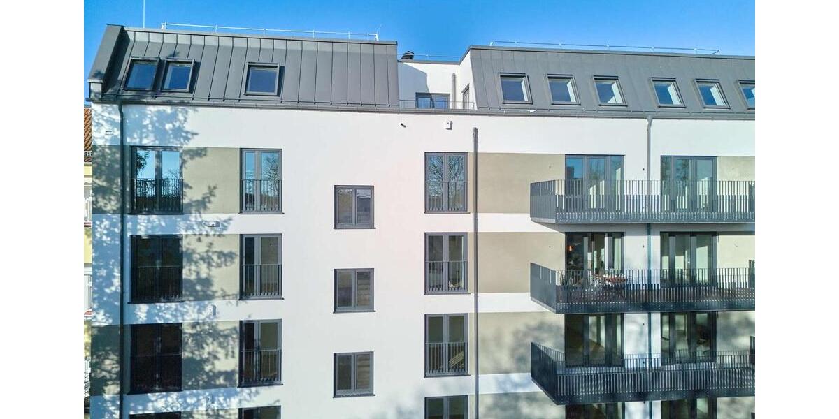 Etagenwohnung Berlin Lichtenberg - 3 Zimmer, 88 m&sup2;, 1.990&euro; | Angebot:26366381