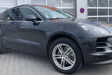 Porsche Macan 70.900 km 49.990 &euro; Berlin 12205