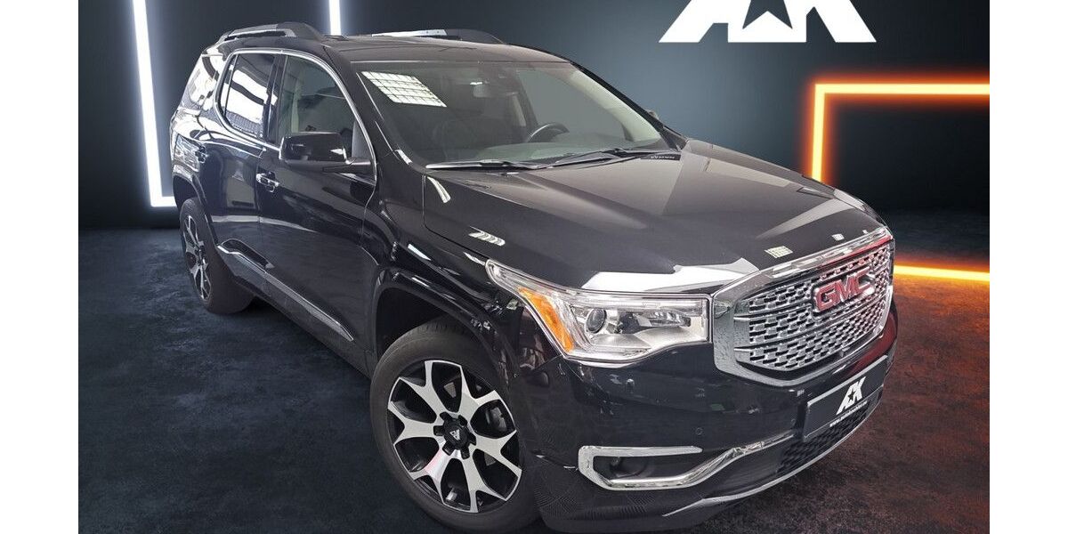 GMC Acadia 57.902 km 32.999 € Potsdam 14469