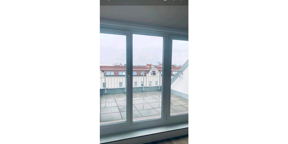 Dachgeschoßwohnung Berlin Reinickendorf - 3 Zimmer, 89 m&sup2;, 2.220&euro; | Angebot:24715294