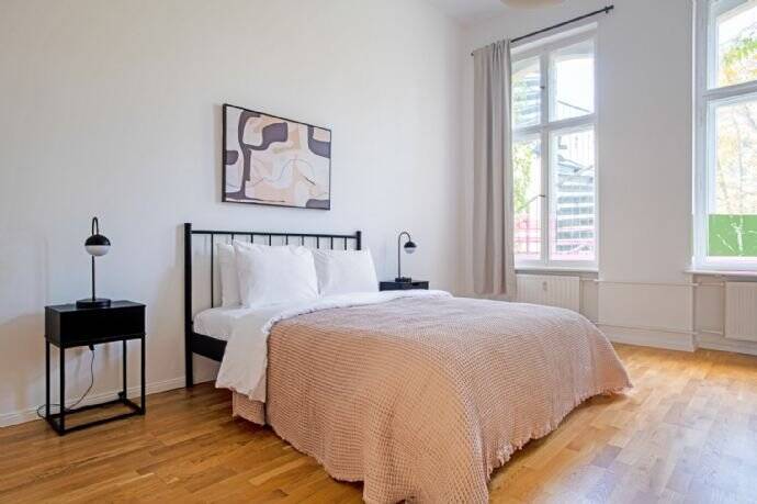 Etagenwohnung Berlin Schöneberg - 5 Zimmer, 140 m&sup2;, 2.280&euro; | Angebot:26196253