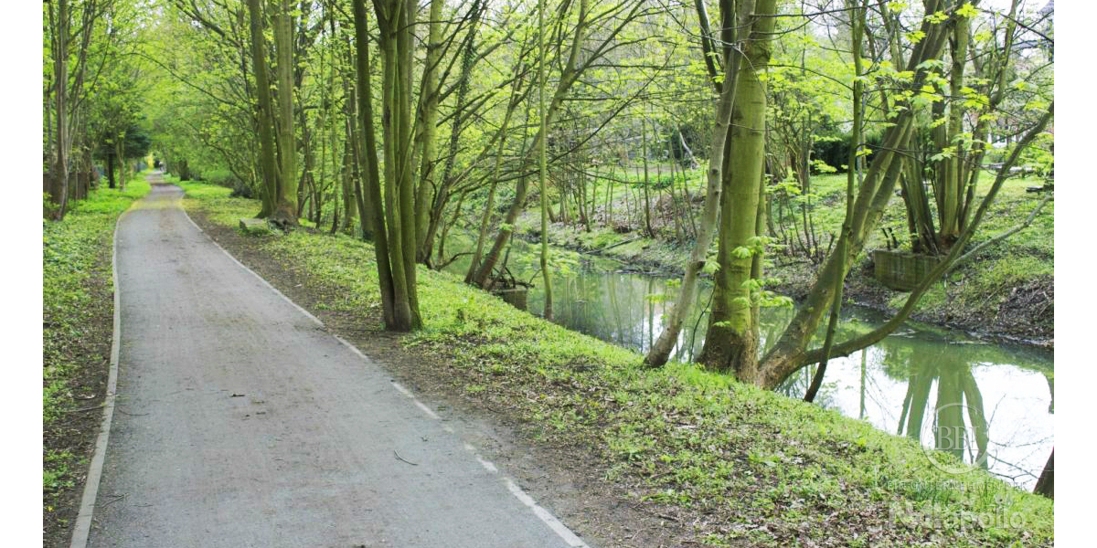 REIHENHAUS MIT ZWEI VERMIETETEN EINHEITEN - Wohnanlage Berlin Kaulsdorf | Angebot:22652063