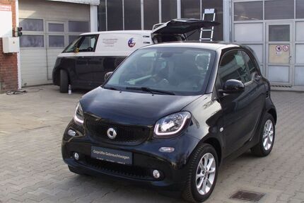 Smart ForTwo 42.646 km 11.490 &euro; Berlin 13403