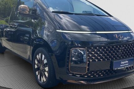 Hyundai STARIA 56.328 km 43.890 € Berlin 12683