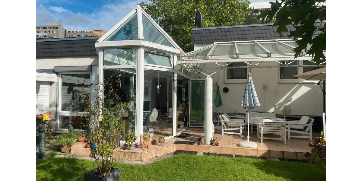 Bungalow Berlin Spandau - 5 Zimmer, 120 m&sup2;, 540.000&euro; | Angebot:26989378